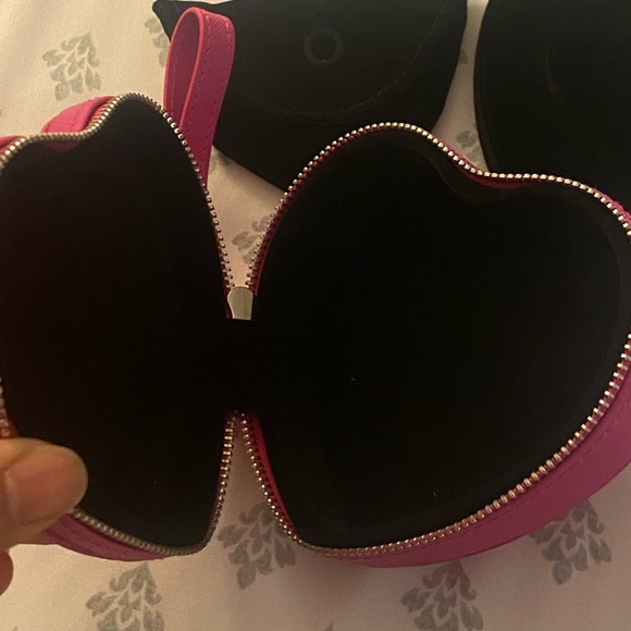 Pandora Heart Shaped Jewelry Box - Picture 6 of 7